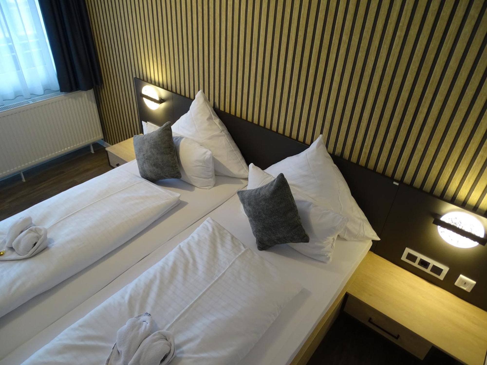 Hotel Zur Therme Westernkotten Eksteriør billede